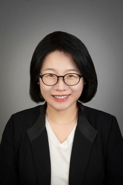 Mee Kyung Lee