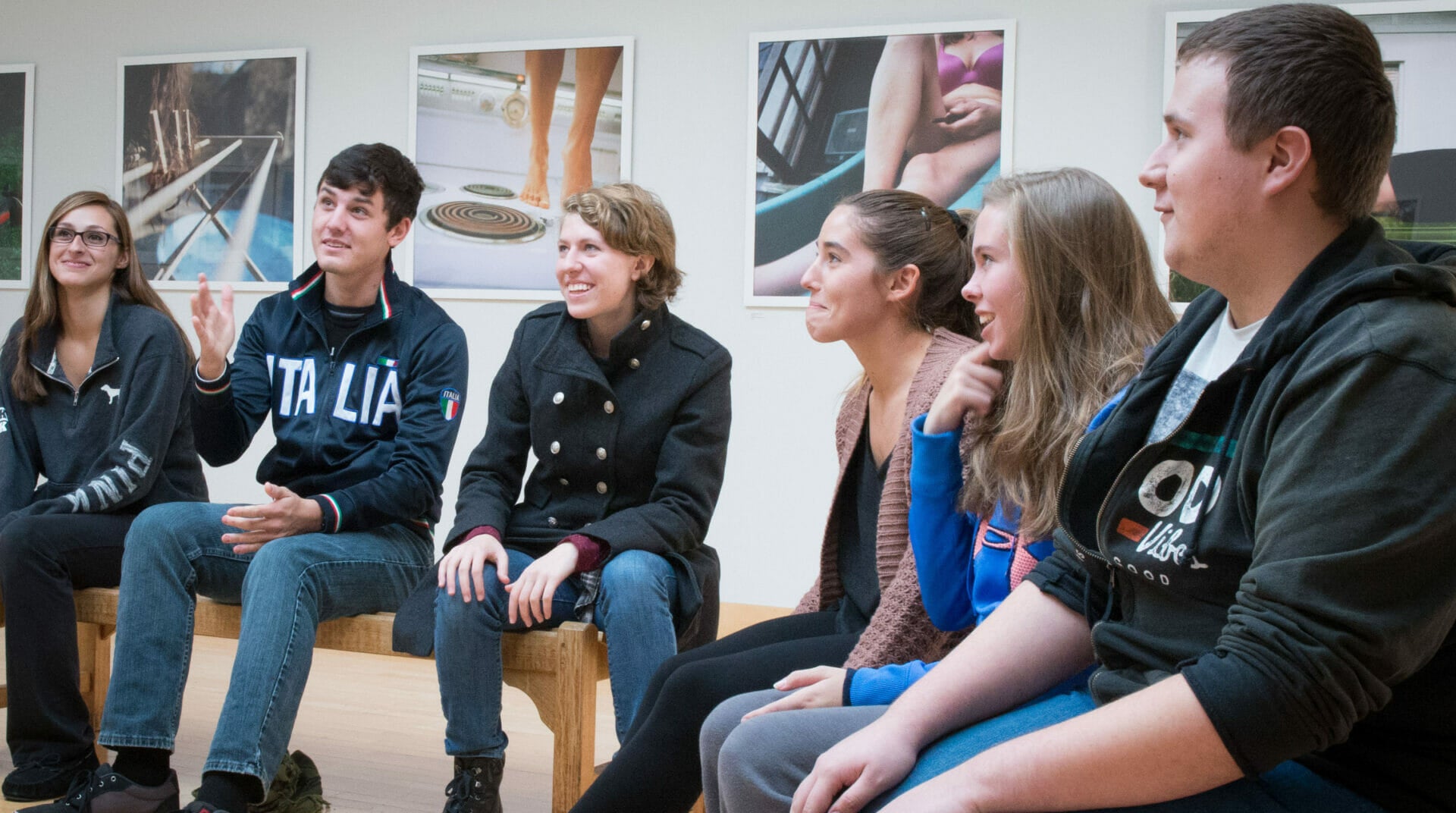 Group of student sitting in McCoy Gallery